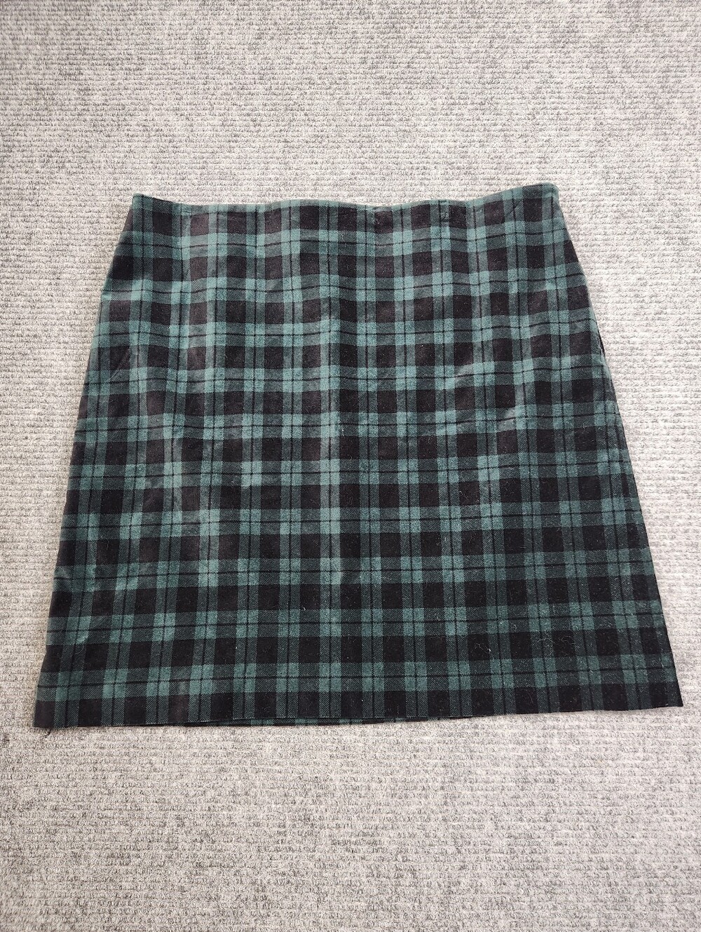 TALBOTS Green Black Tartan Plaid Velveteen A-Line Skirt Sz 16 MSRP $109 Lined